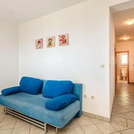 Gloria Apartman Potomje