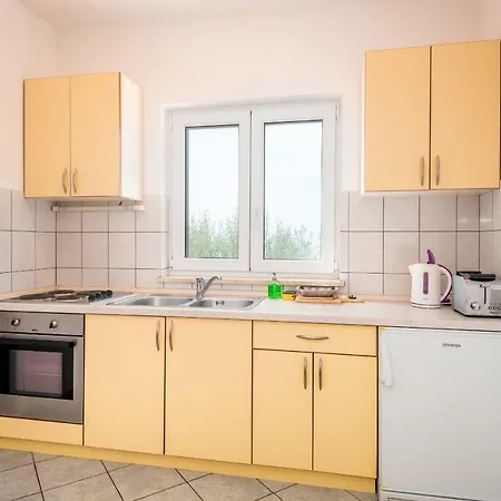 Gloria Apartmán
