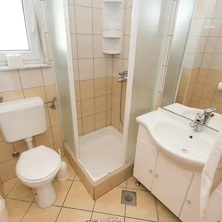 Gloria Apartmán